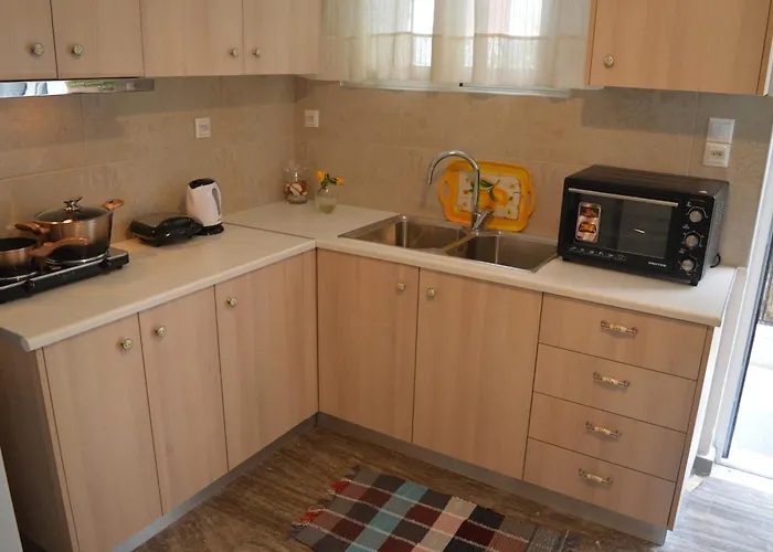 The House 2 Apartment Nydri (Lefkada)