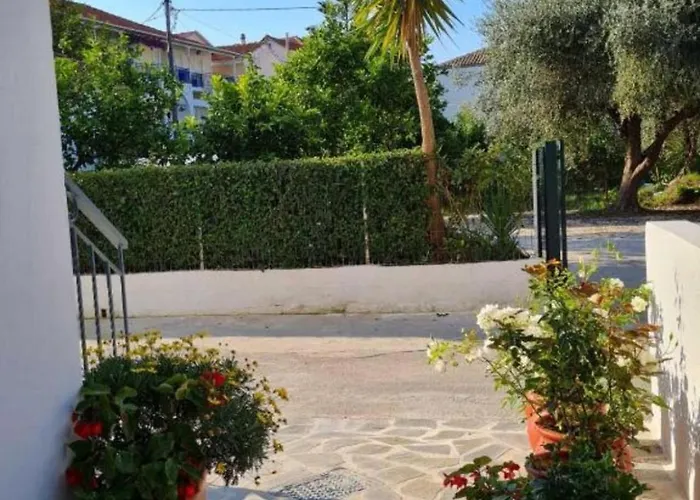 Apartment The House 2 *